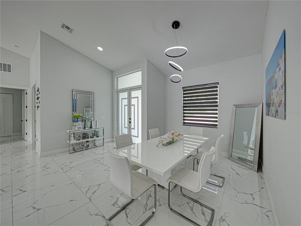 For Sale: $870,000 (4 beds, 3 baths, 3814 Square Feet)