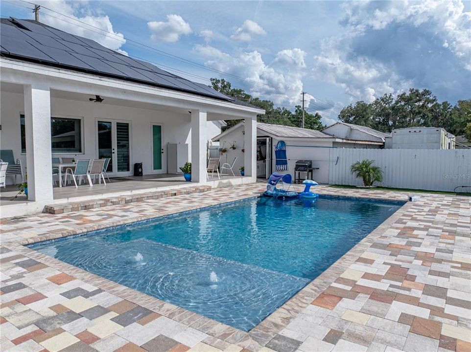 For Sale: $870,000 (4 beds, 3 baths, 3814 Square Feet)