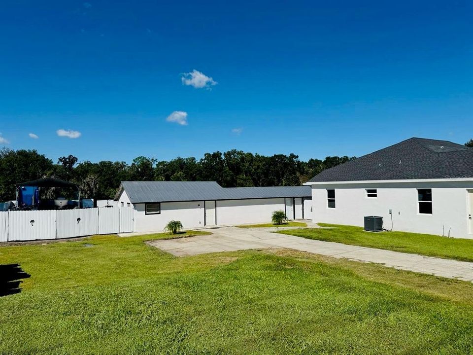 For Sale: $870,000 (4 beds, 3 baths, 3814 Square Feet)