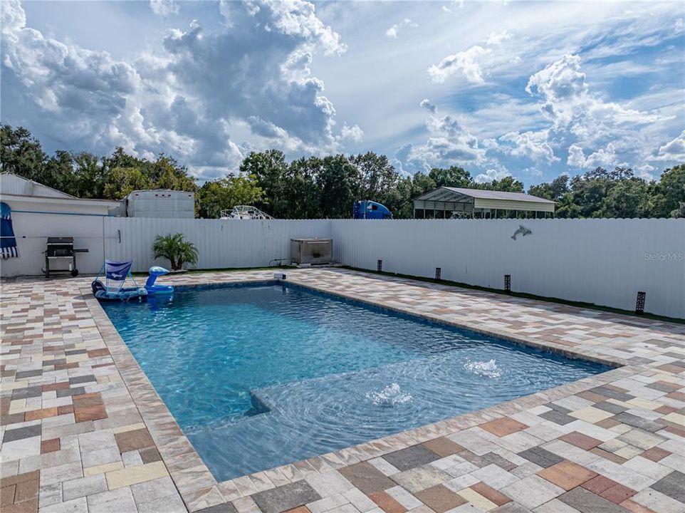 For Sale: $870,000 (4 beds, 3 baths, 3814 Square Feet)