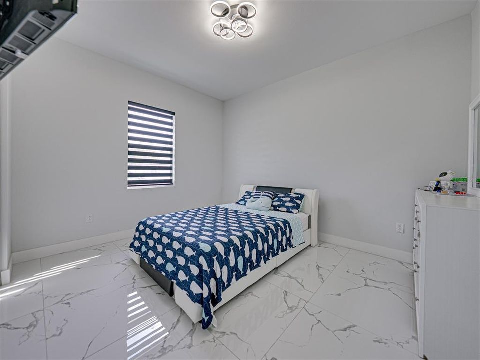 For Sale: $870,000 (4 beds, 3 baths, 3814 Square Feet)