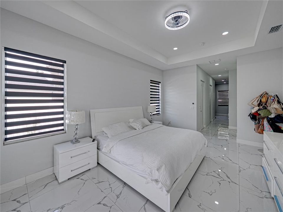 For Sale: $870,000 (4 beds, 3 baths, 3814 Square Feet)