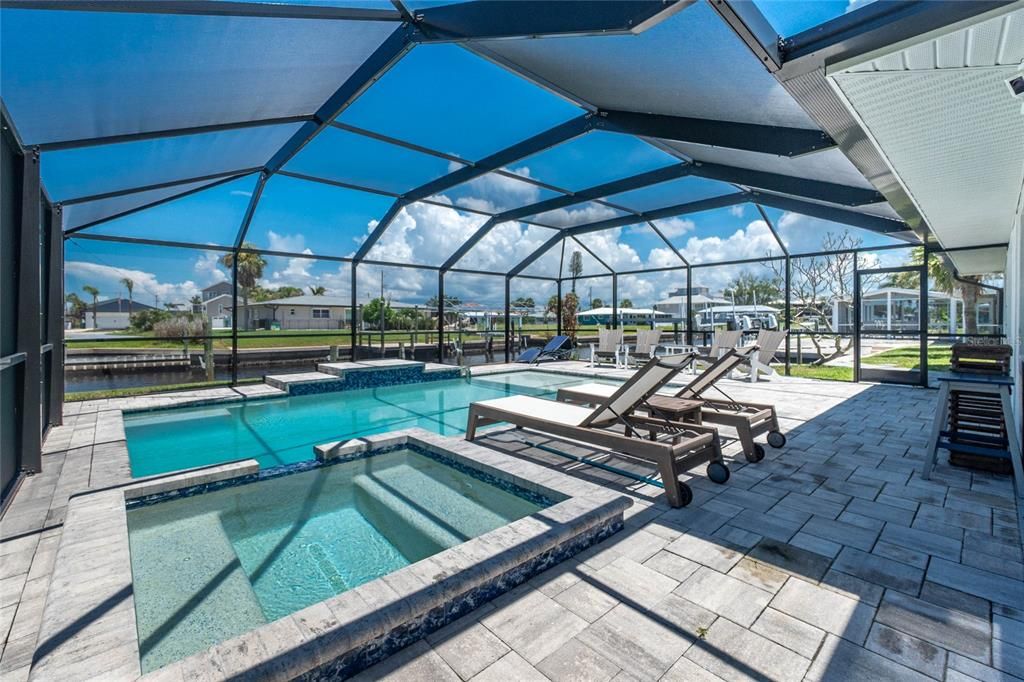 待售: $1,300,000 (3 贝兹, 2 浴室, 1624 平方英尺)