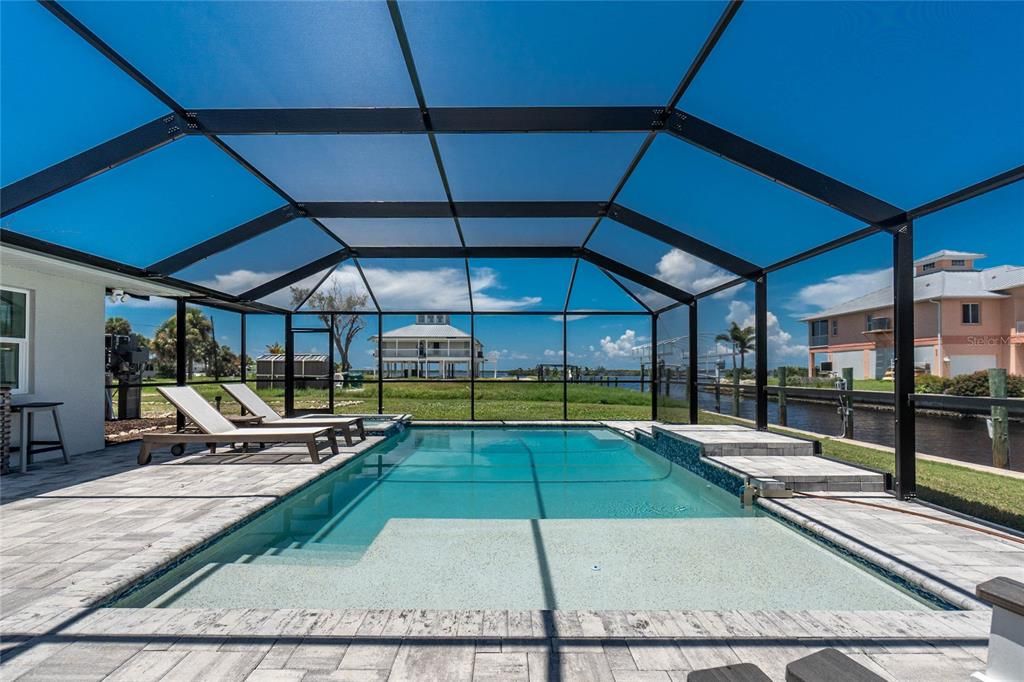 待售: $1,300,000 (3 贝兹, 2 浴室, 1624 平方英尺)