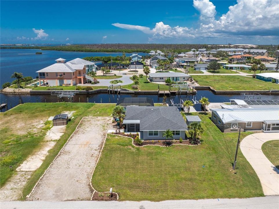 待售: $1,300,000 (3 贝兹, 2 浴室, 1624 平方英尺)