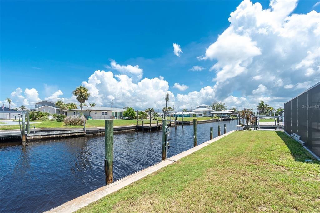 待售: $1,300,000 (3 贝兹, 2 浴室, 1624 平方英尺)