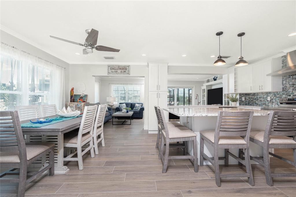 待售: $1,300,000 (3 贝兹, 2 浴室, 1624 平方英尺)