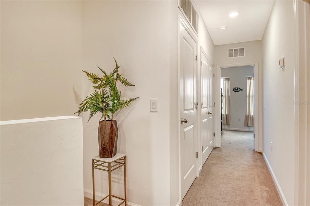 На продажу: $350,000 (3 спален, 2 ванн, 1648 Квадратных фут)