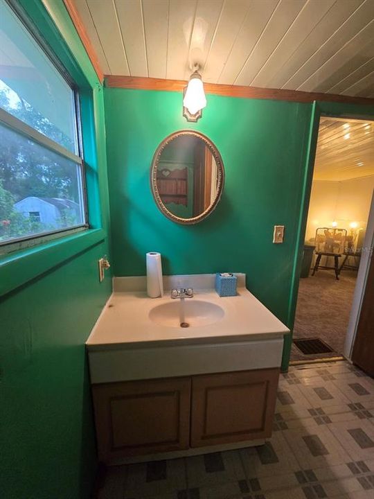 For Sale: $91,000 (3 beds, 2 baths, 976 Square Feet)