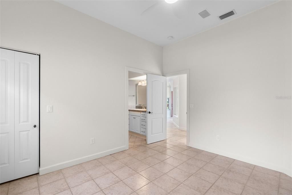 For Rent: $4,650 (4 beds, 3 baths, 3397 Square Feet)