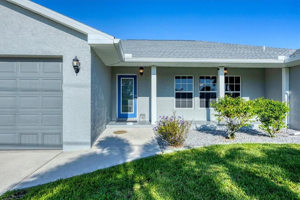 Active With Contract: $545,000 (3 beds, 2 baths, 2141 Square Feet)