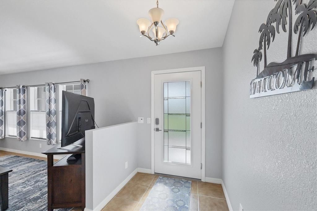 Active With Contract: $545,000 (3 beds, 2 baths, 2141 Square Feet)