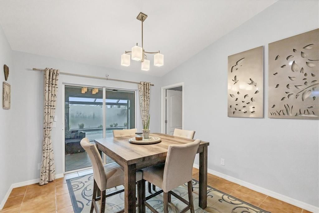 Active With Contract: $545,000 (3 beds, 2 baths, 2141 Square Feet)