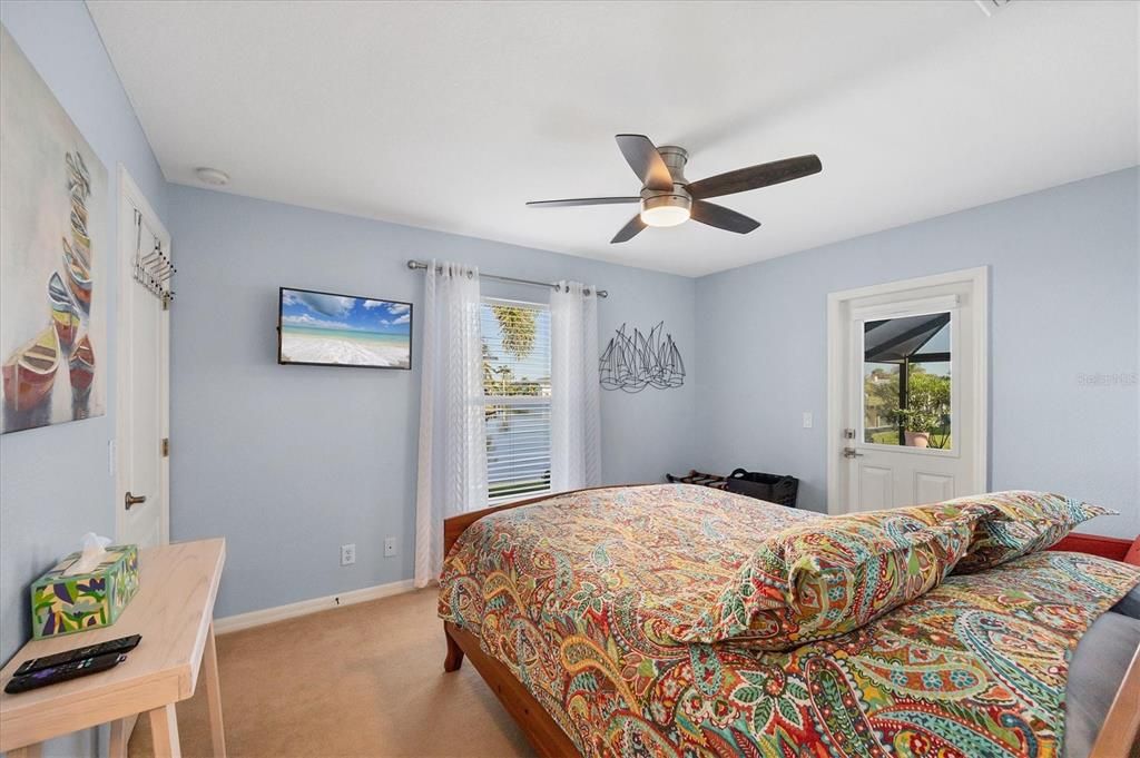 Active With Contract: $545,000 (3 beds, 2 baths, 2141 Square Feet)