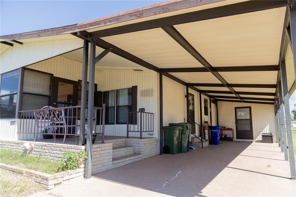 Active With Contract: $117,777 (2 beds, 2 baths, 1012 Square Feet)