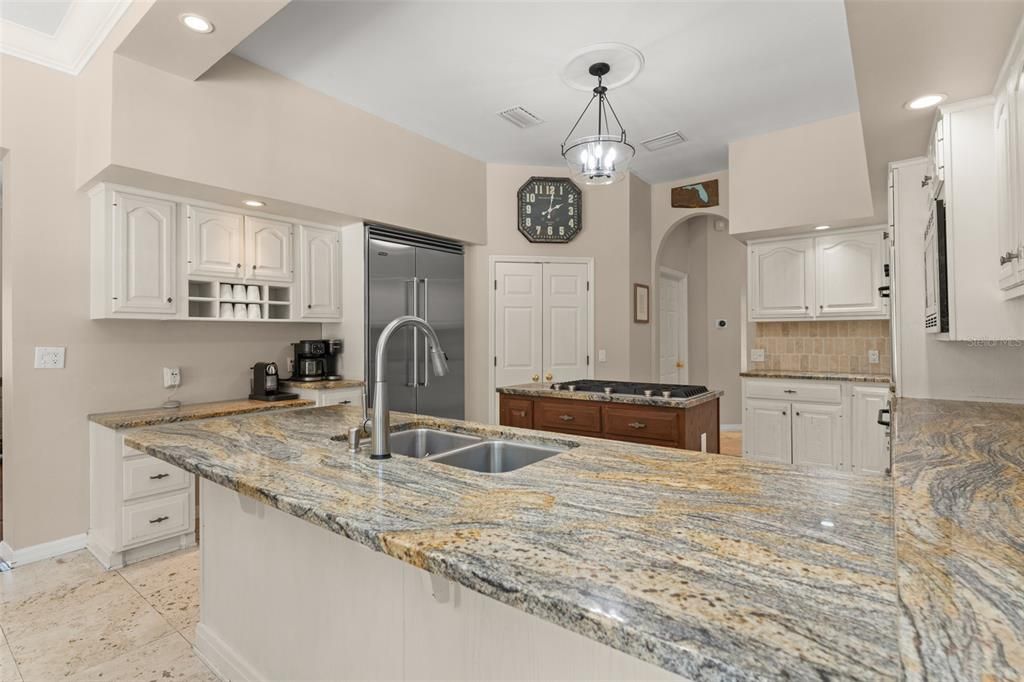 For Sale: $3,400,000 (4 beds, 4 baths, 4877 Square Feet)