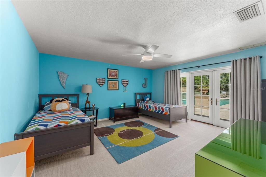 For Sale: $3,400,000 (4 beds, 4 baths, 4877 Square Feet)