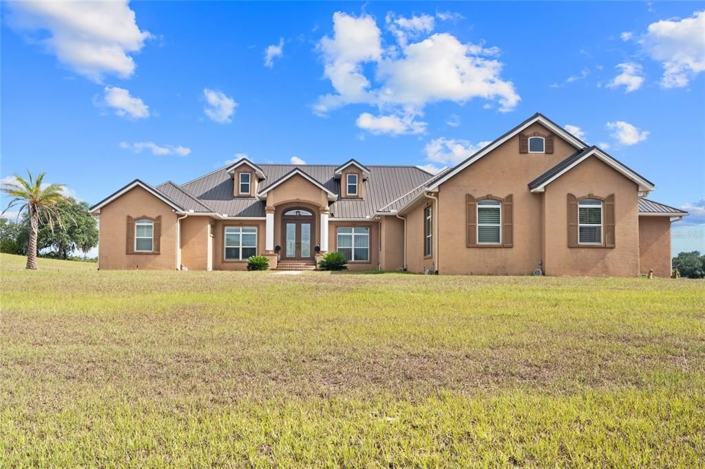 Vendido Recientemente: $1,700,000 (6 camas, 5 baños, 5360 Pies cuadrados)