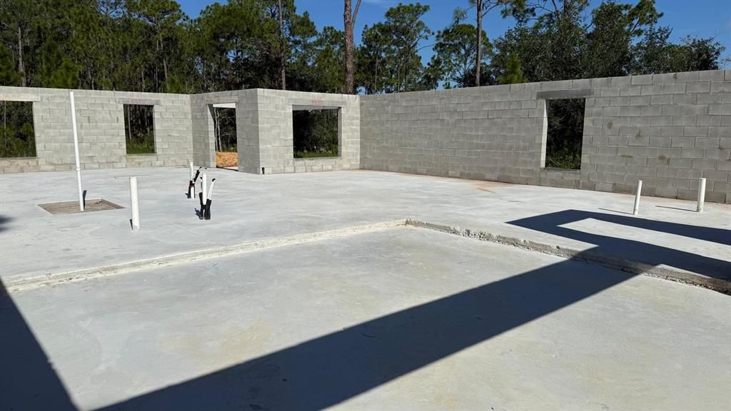 待售: $80,000 (3 贝兹, 2 浴室, 1733 平方英尺)