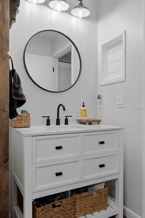 Activo con contrato: $229,900 (2 camas, 2 baños, 1236 Pies cuadrados)