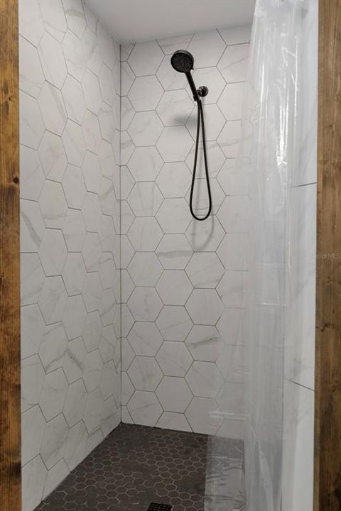 Activo con contrato: $229,900 (2 camas, 2 baños, 1236 Pies cuadrados)