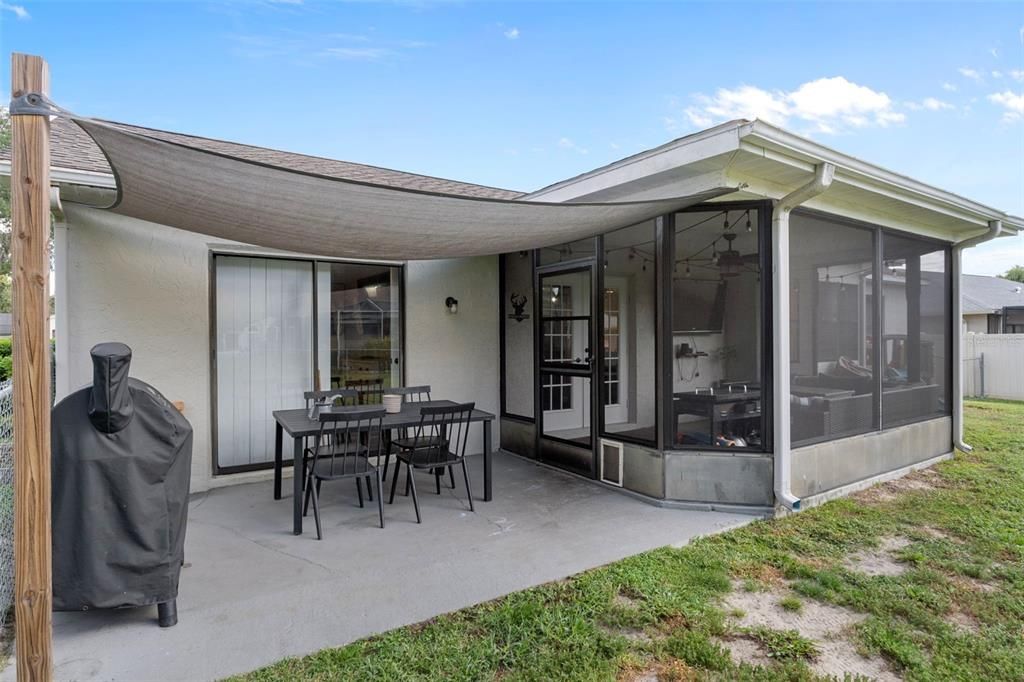 Activo con contrato: $229,900 (2 camas, 2 baños, 1236 Pies cuadrados)