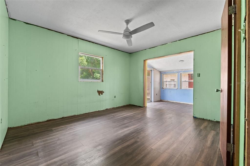 待售: $159,900 (3 贝兹, 2 浴室, 1436 平方英尺)