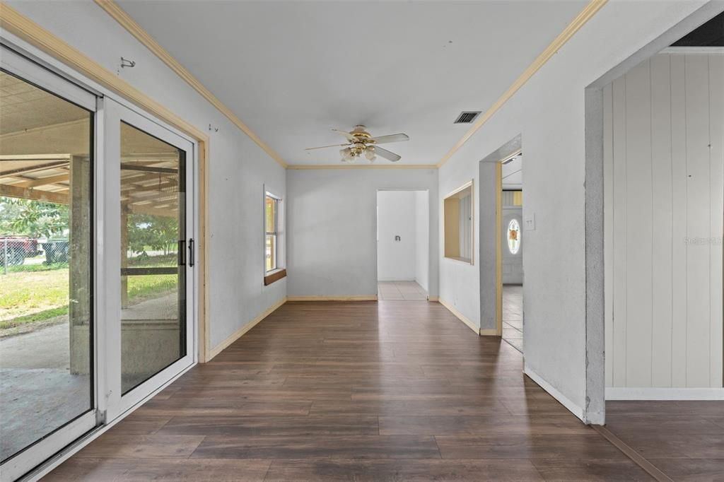 待售: $159,900 (3 贝兹, 2 浴室, 1436 平方英尺)