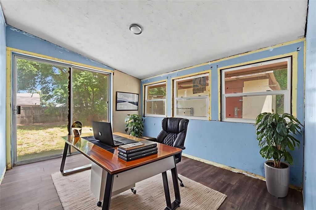 待售: $159,900 (3 贝兹, 2 浴室, 1436 平方英尺)