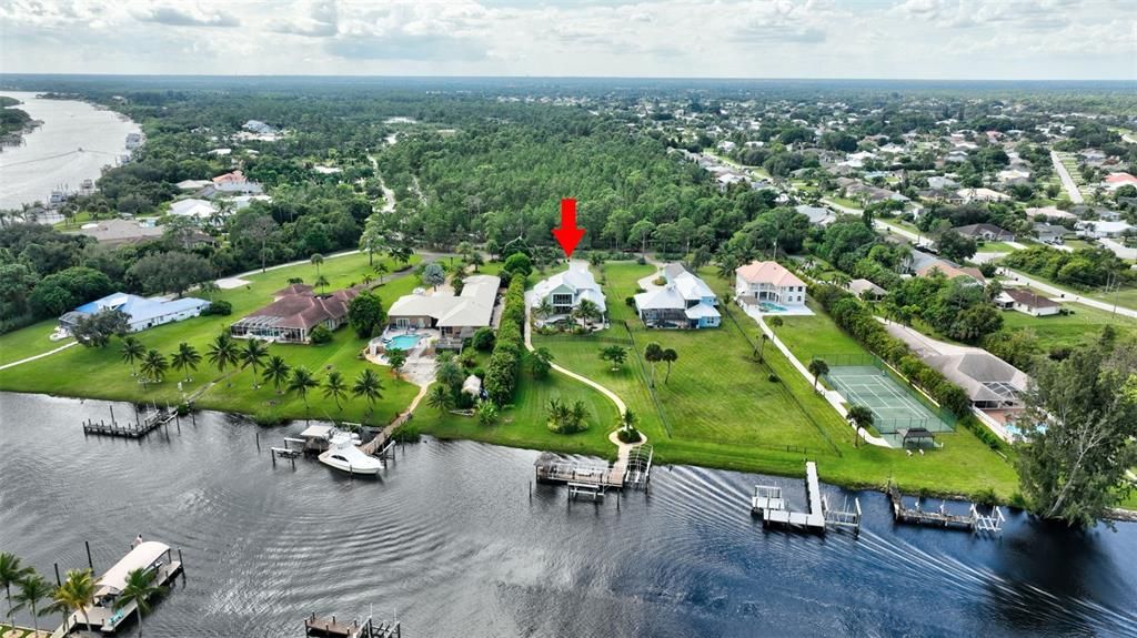 En Venta: $2,700,000 (5 camas, 5 baños, 4175 Pies cuadrados)