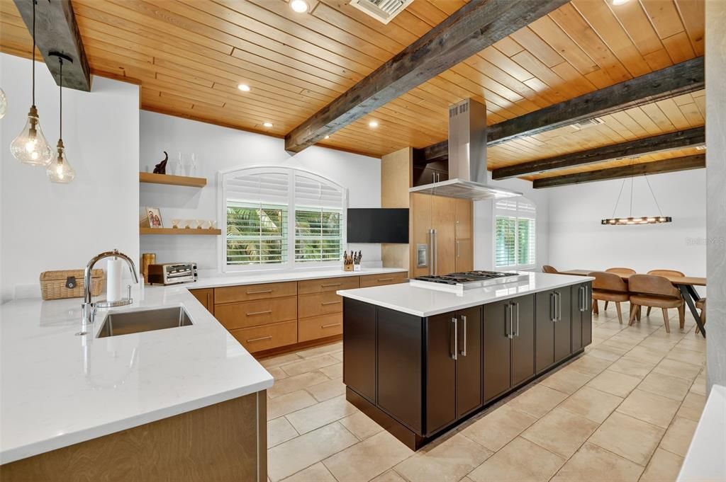 En Venta: $2,700,000 (5 camas, 5 baños, 4175 Pies cuadrados)