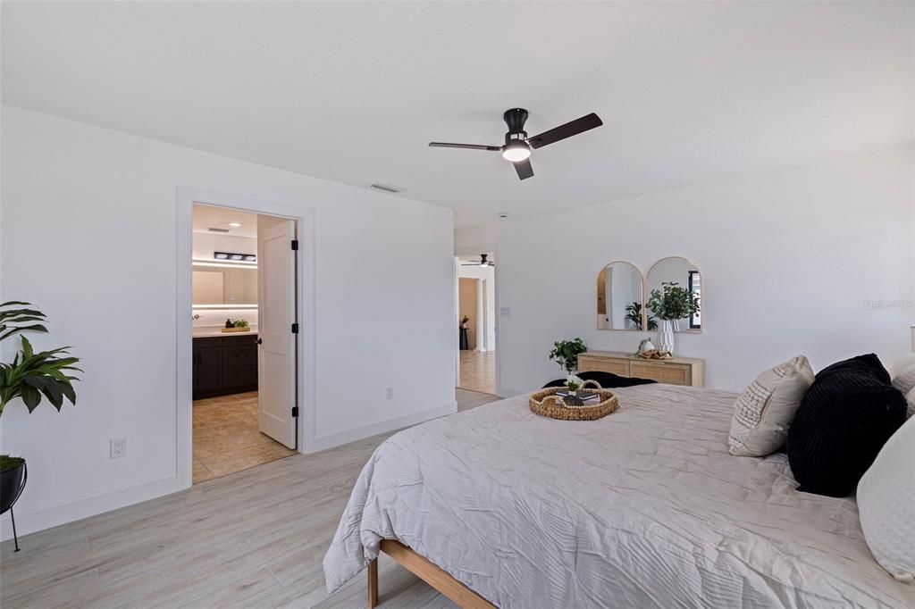 待售: $1,395,000 (3 贝兹, 3 浴室, 2253 平方英尺)