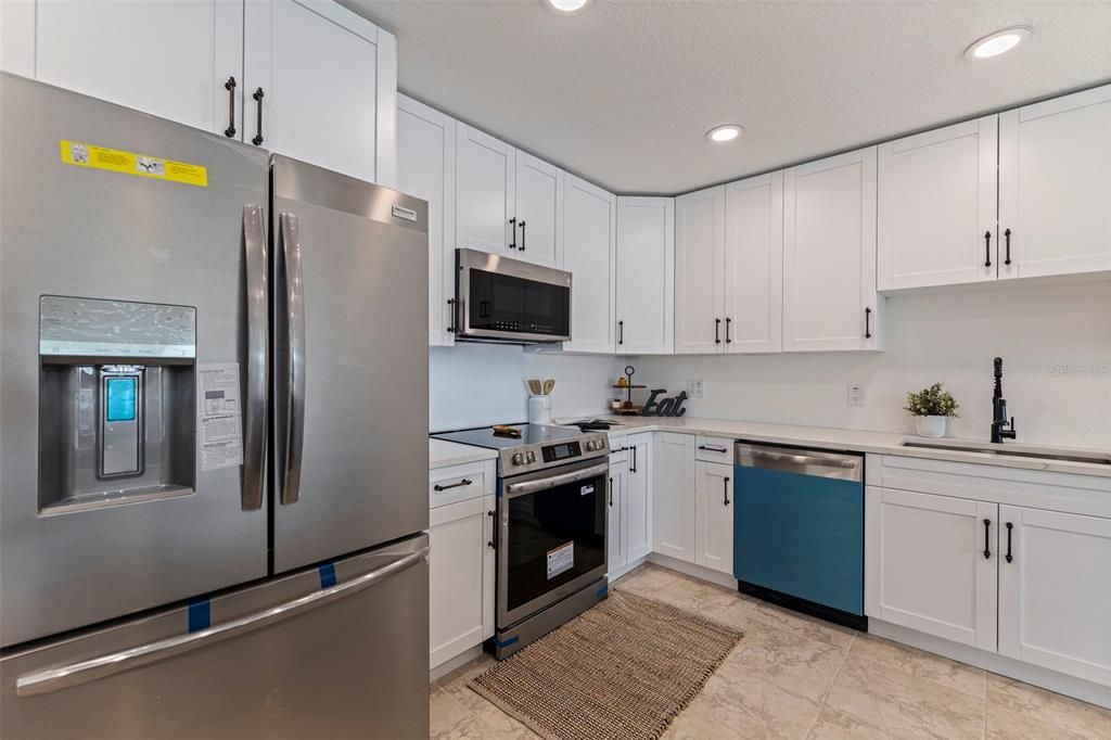 待售: $1,395,000 (3 贝兹, 3 浴室, 2253 平方英尺)