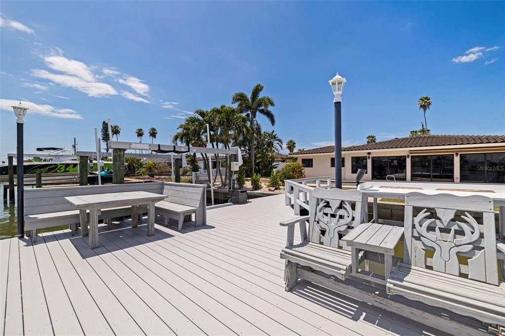 待售: $1,395,000 (3 贝兹, 3 浴室, 2253 平方英尺)