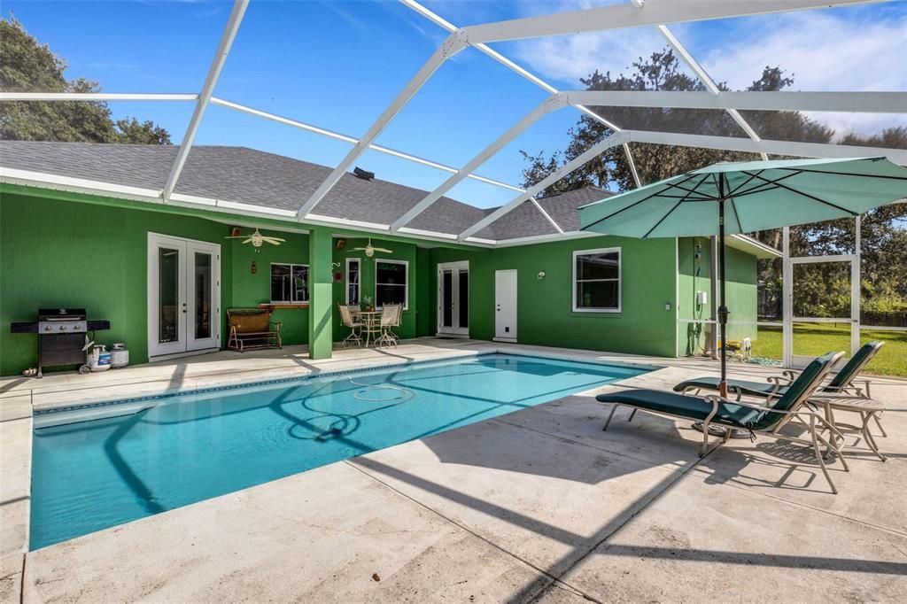 На продажу: $469,900 (3 спален, 2 ванн, 2129 Квадратных фут)