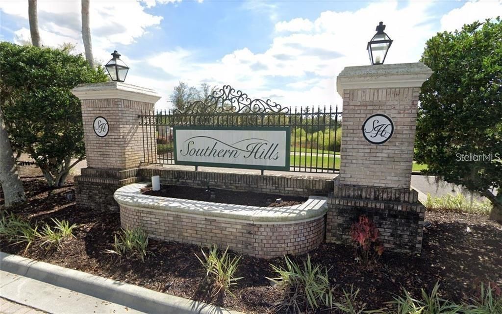 На продажу: $249,900 (0.30 acres)