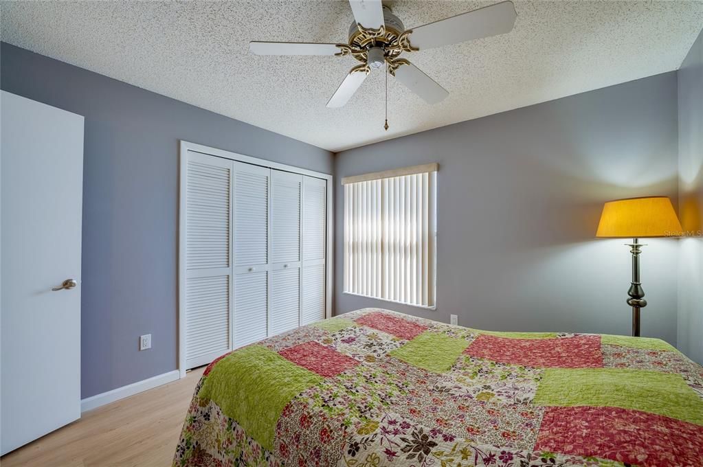 For Sale: $294,000 (3 beds, 2 baths, 1268 Square Feet)