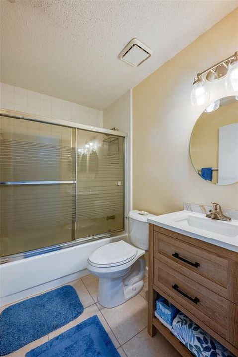 For Sale: $294,000 (3 beds, 2 baths, 1268 Square Feet)