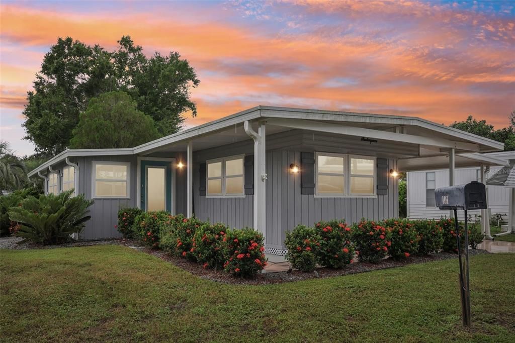 待售: $90,000 (2 贝兹, 2 浴室, 792 平方英尺)