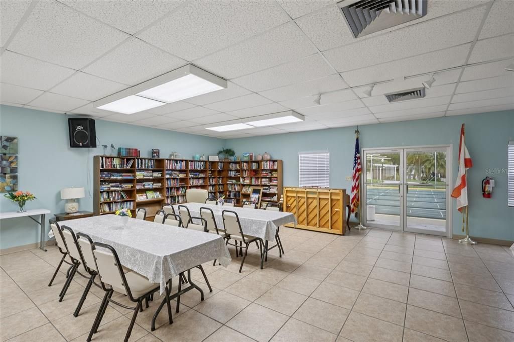 待售: $90,000 (2 贝兹, 2 浴室, 792 平方英尺)