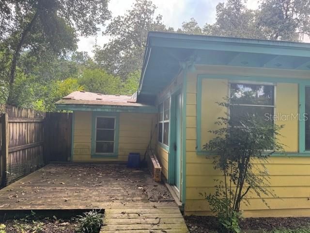 待售: $125,000 (2 贝兹, 1 浴室, 812 平方英尺)