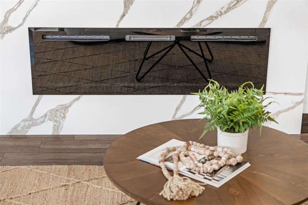 Под контрактом: $639,900 (4 спален, 3 ванн, 2518 Квадратных фут)