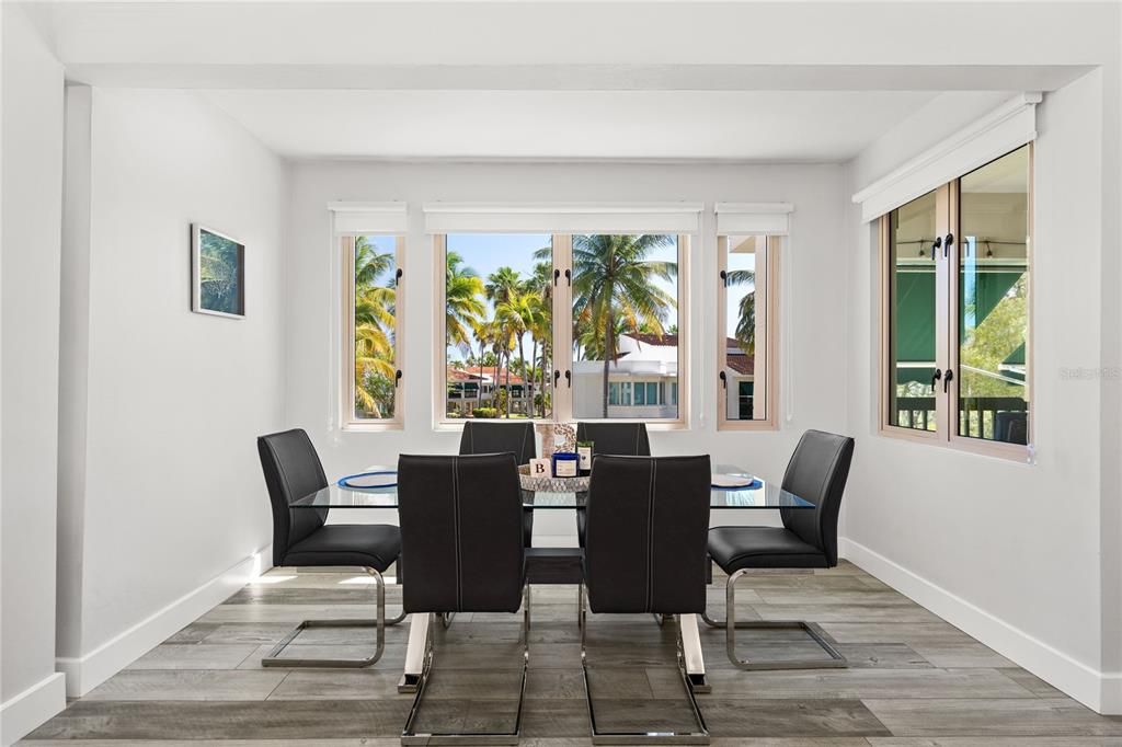 For Rent: $5,500 (3 beds, 2 baths, 2500 Square Feet)