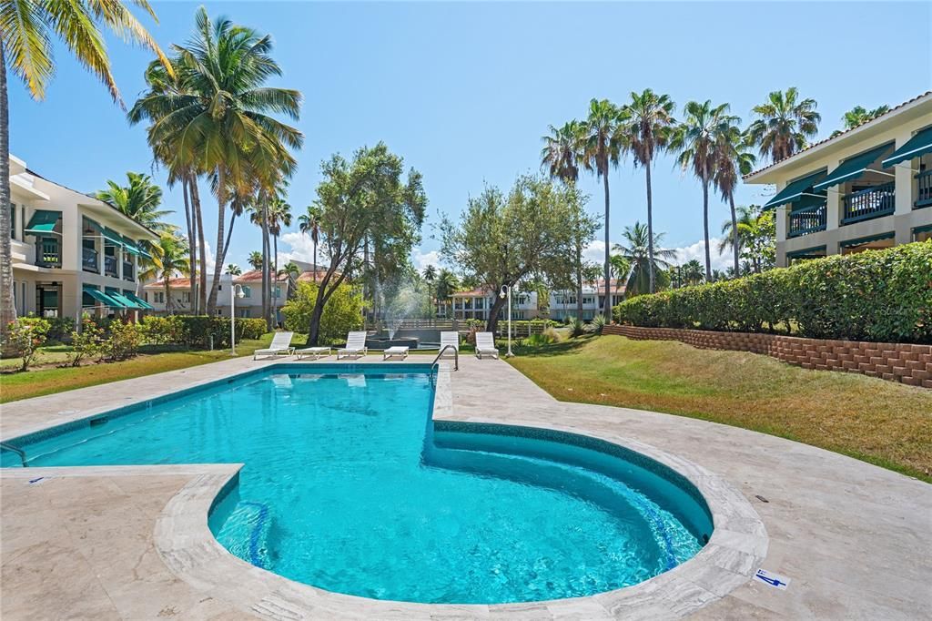 For Rent: $5,500 (3 beds, 2 baths, 2500 Square Feet)