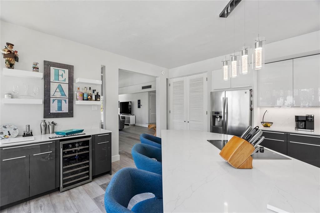 For Rent: $5,500 (3 beds, 2 baths, 2500 Square Feet)