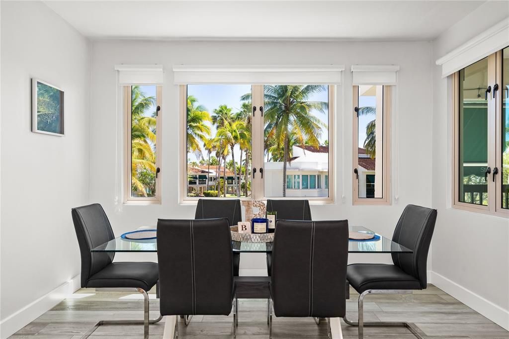 For Rent: $5,500 (3 beds, 2 baths, 2500 Square Feet)