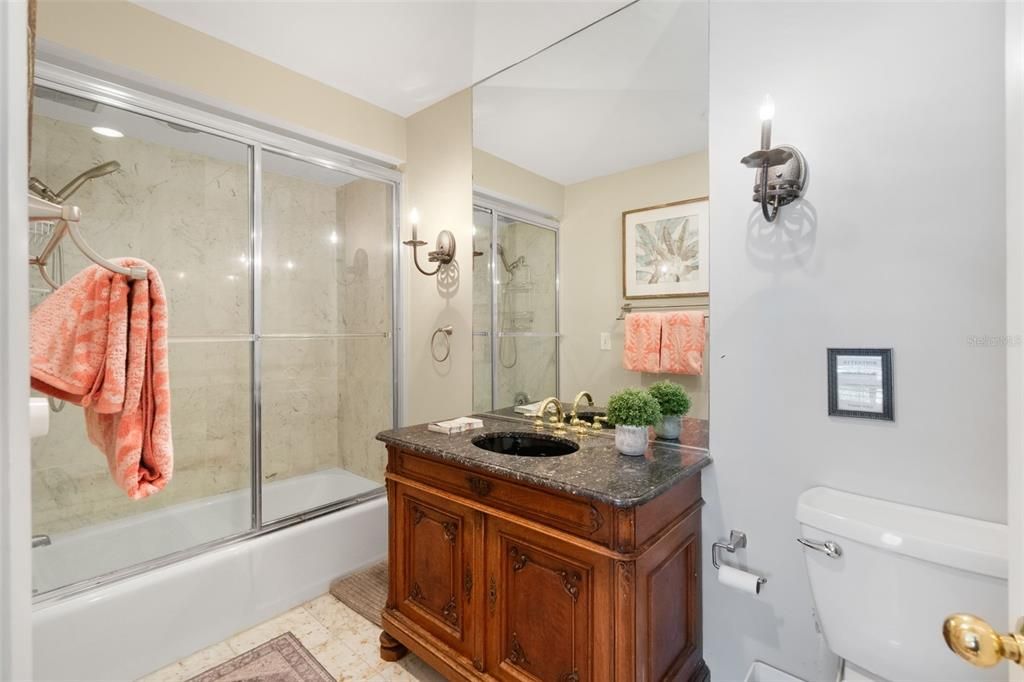 En Renta: $10,900 (3 camas, 4 baños, 2760 Pies cuadrados)