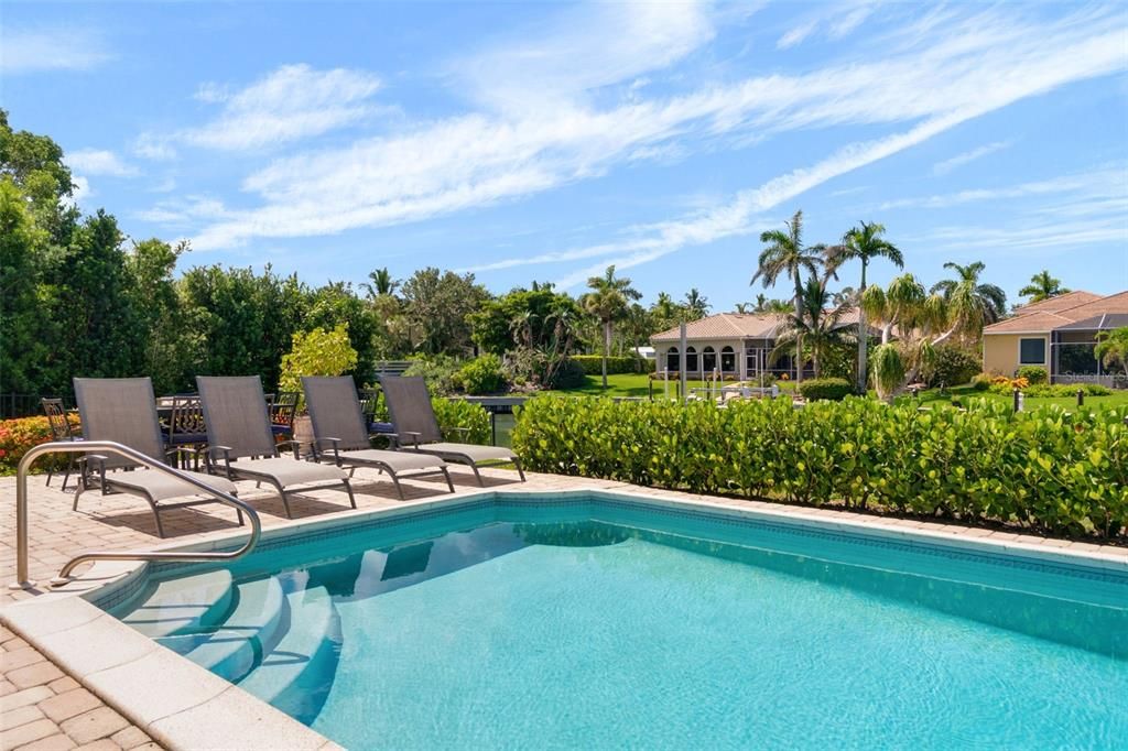 En Renta: $10,900 (3 camas, 4 baños, 2760 Pies cuadrados)