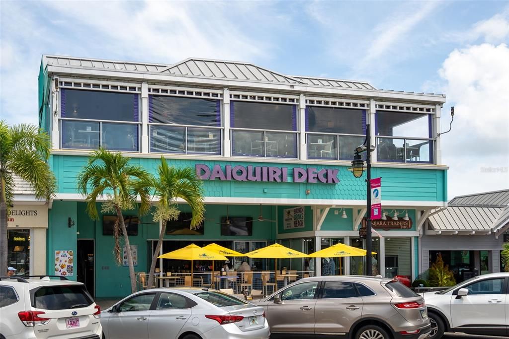 En Renta: $10,900 (3 camas, 4 baños, 2760 Pies cuadrados)