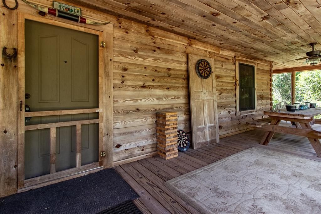 For Sale: $349,900 (3 beds, 1 baths, 1135 Square Feet)